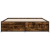 vidaXL Bedframe bewerkt hout metaal gerookt eikenkleurig 180x200 cm