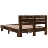 vidaXL Bedframe bewerkt hout metaal gerookt eikenkleurig 135x190 cm