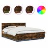 vidaXL Bedframe met hoofdeinde Gerookt eiken 200 x 200 cm Bewerkt hout