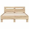 vidaXL Bedframe met LED Sonoma 137 x 190 cm Bewerkt hout