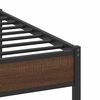 vidaXL Bedframe zonder matras 183x213 cm spaanplaat bruin eikenkleurig
