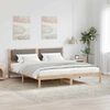 vidaXL Bedframe met hoofdeinde Taupe 200 x 200 cm Massief grenenhout
