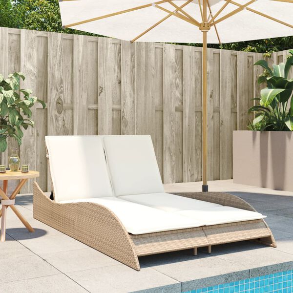 vidaXL Ligbed met kussens 114x205x73 cm poly rattan beige