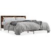 vidaXL Bedframe bewerkt hout metaal gerookt eikenkleurig 160x200 cm