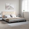 vidaXL Bedframe met hoofdbord massief grenenhout grijs 200x200 cm