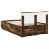 vidaXL Bedframe met hoofdeinde Gerookt eiken 135 x 190 cm Bewerkt hout