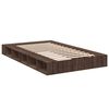 vidaXL Bedframe bewerkt hout bruin eikenkleur 135x190 cm