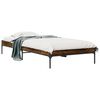 vidaXL Bedframe bewerkt hout en metaal gerookt eikenkleurig 90x190 cm
