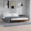 vidaXL Bedframe zonder matras 200x200 cm spaanplaat gerookt eiken