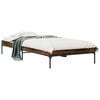 vidaXL Bedframe bewerkt hout en metaal gerookt eikenkleurig 100x200 cm