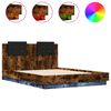 vidaXL Bedframe met hoofdbord en LED gerookt eikenkleur 120x190 cm