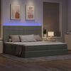 vidaXL Opbergbed met LED met matras Lichtgrijs 200 x 200 cm Fluweel