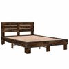 vidaXL Bedframe bewerkt hout metaal gerookt eikenkleurig 135x190 cm