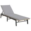 vidaXL Ligstoel met kussen beige polyrotan