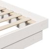 vidaXL Bedframe Wit 200 x 200 cm Massief grenenhout
