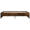 vidaXL Bedframe bewerkt hout metaal gerookt eikenkleurig 140x190 cm