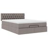 vidaXL Bed met matras 140x200 cm stof taupe