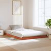 vidaXL Bedframe massief grenenhout wasbruin 140x190 cm