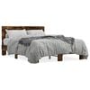 vidaXL Bedframe bewerkt hout metaal gerookt eikenkleurig 140x190 cm
