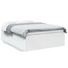 vidaXL Bedframe LED massief hout wit 120x200 cm