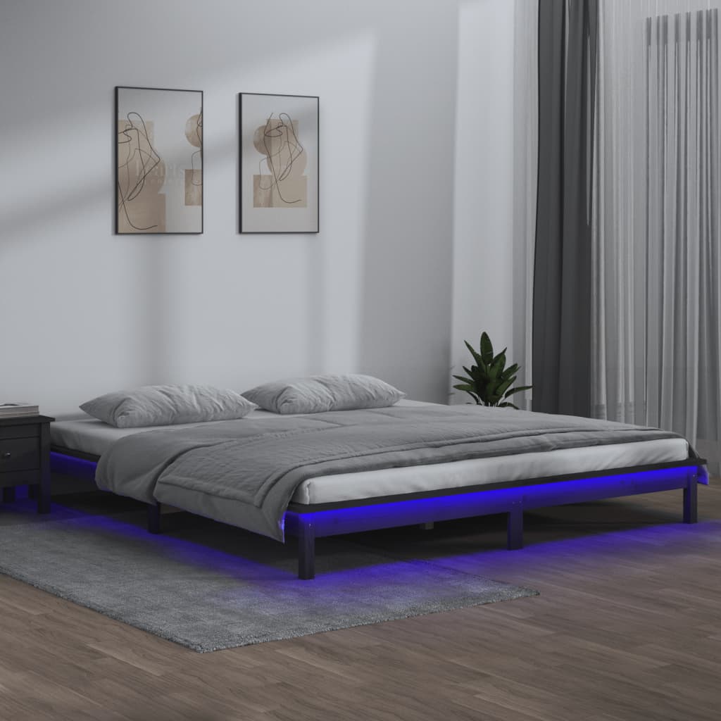 vidaXL Bedframe LED massief hout grijs 135x190 cm